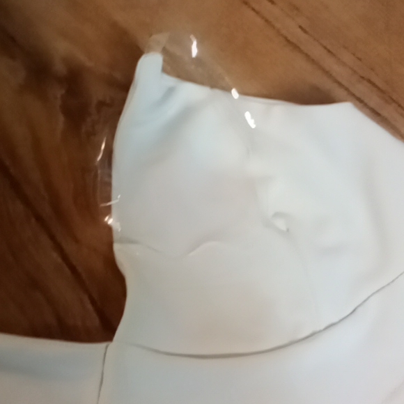 NWT Blush Mark Camilla Edith beige crop/bra top - Picture 3 of 6